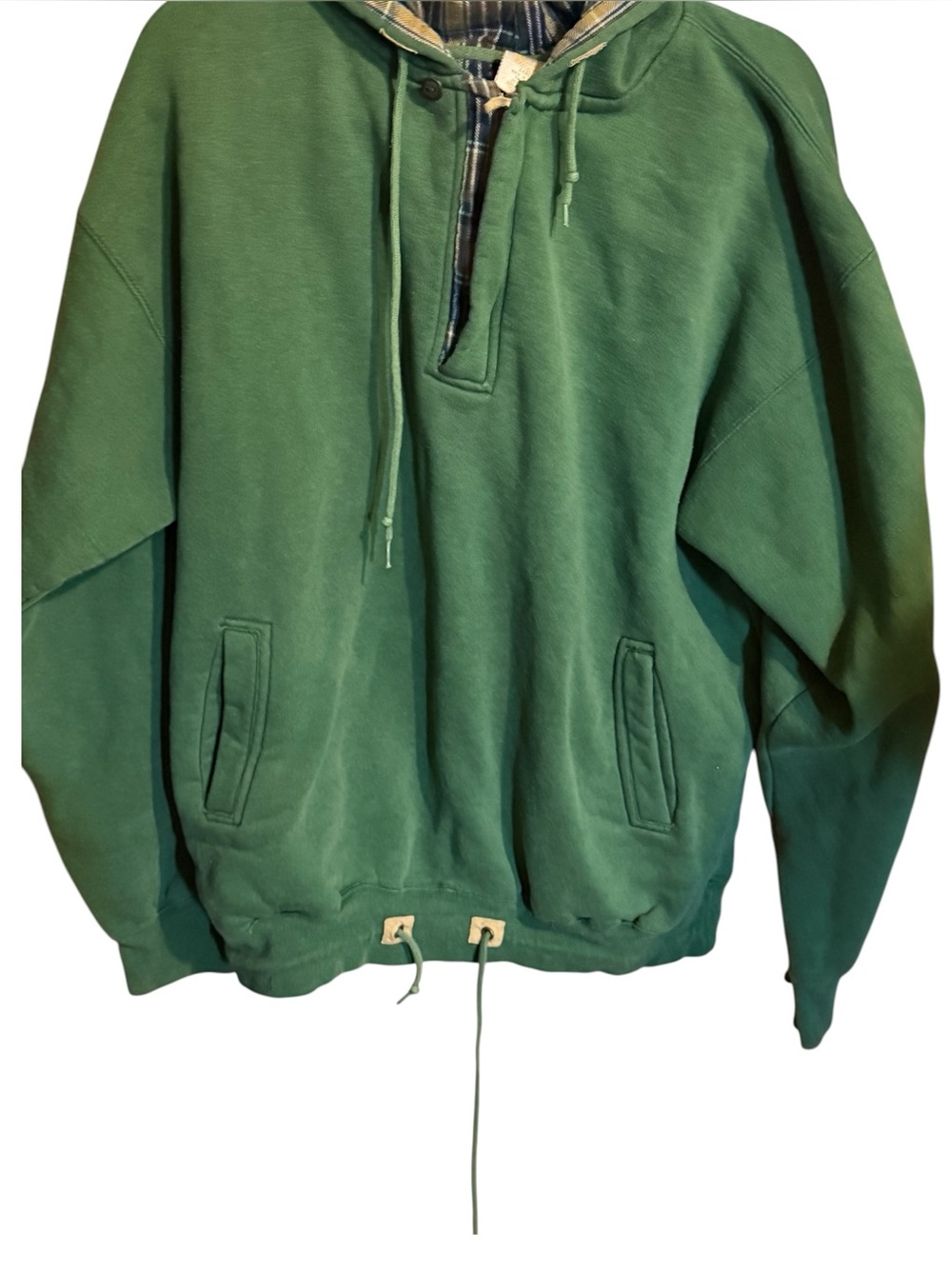 Men's Green Pullover Hoodie with Drawstring and Front Pockets